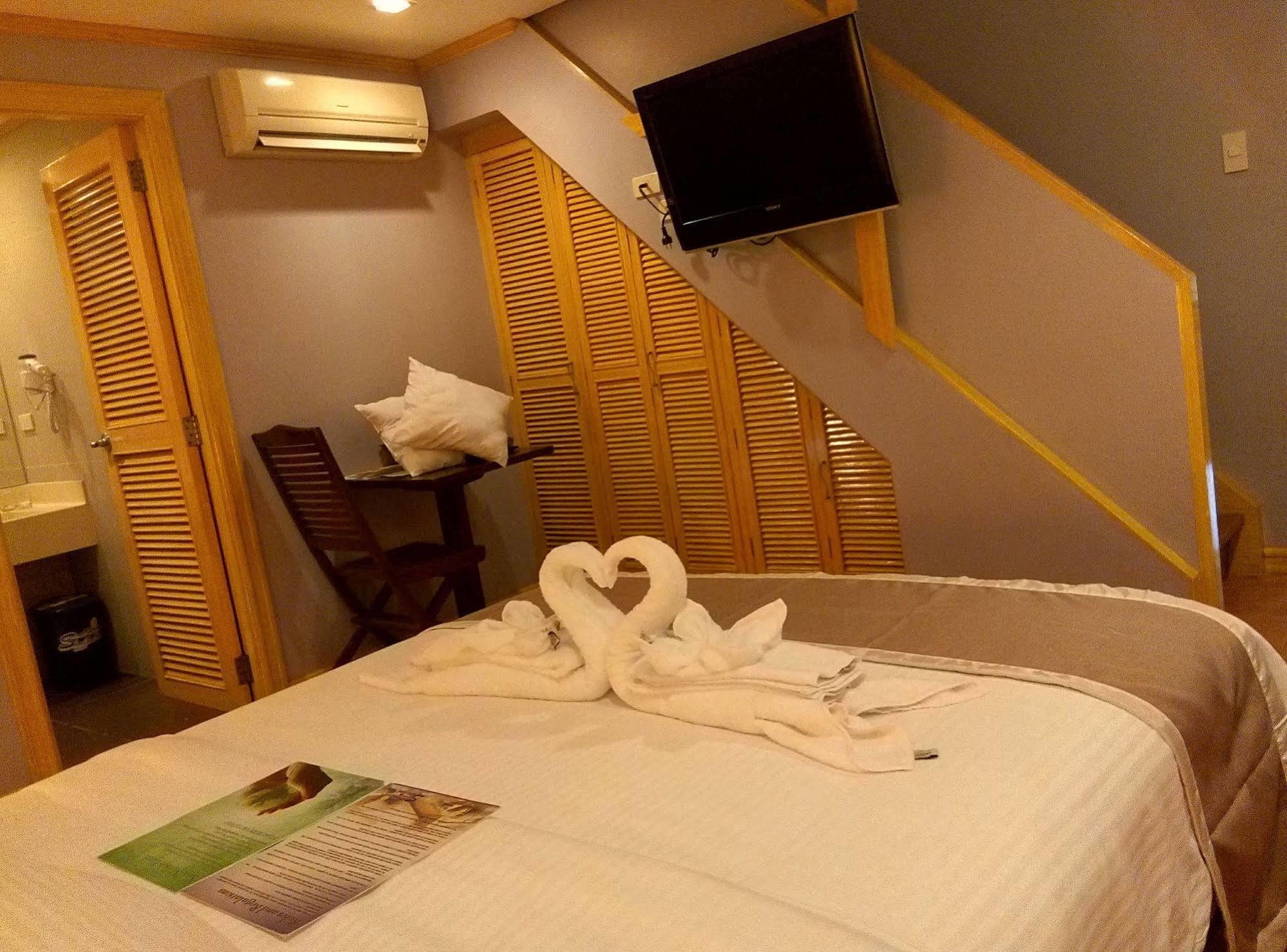 Shore Time Hotel Boracay Balabag  Zewnętrze zdjęcie