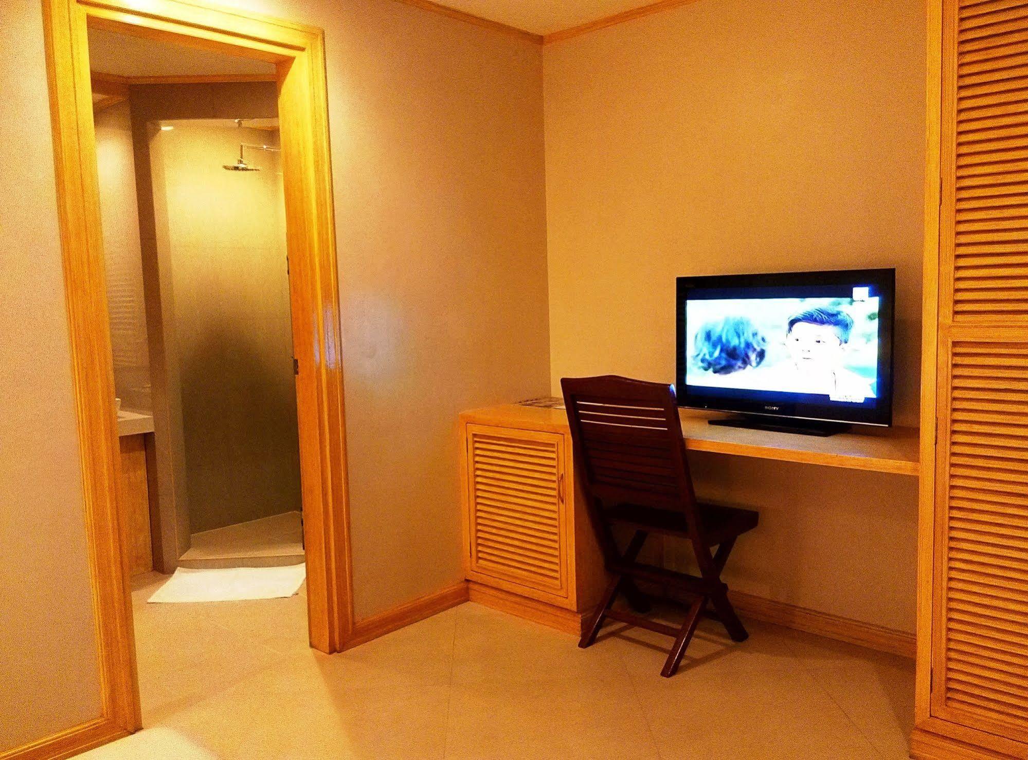 Shore Time Hotel Boracay Balabag  Zewnętrze zdjęcie